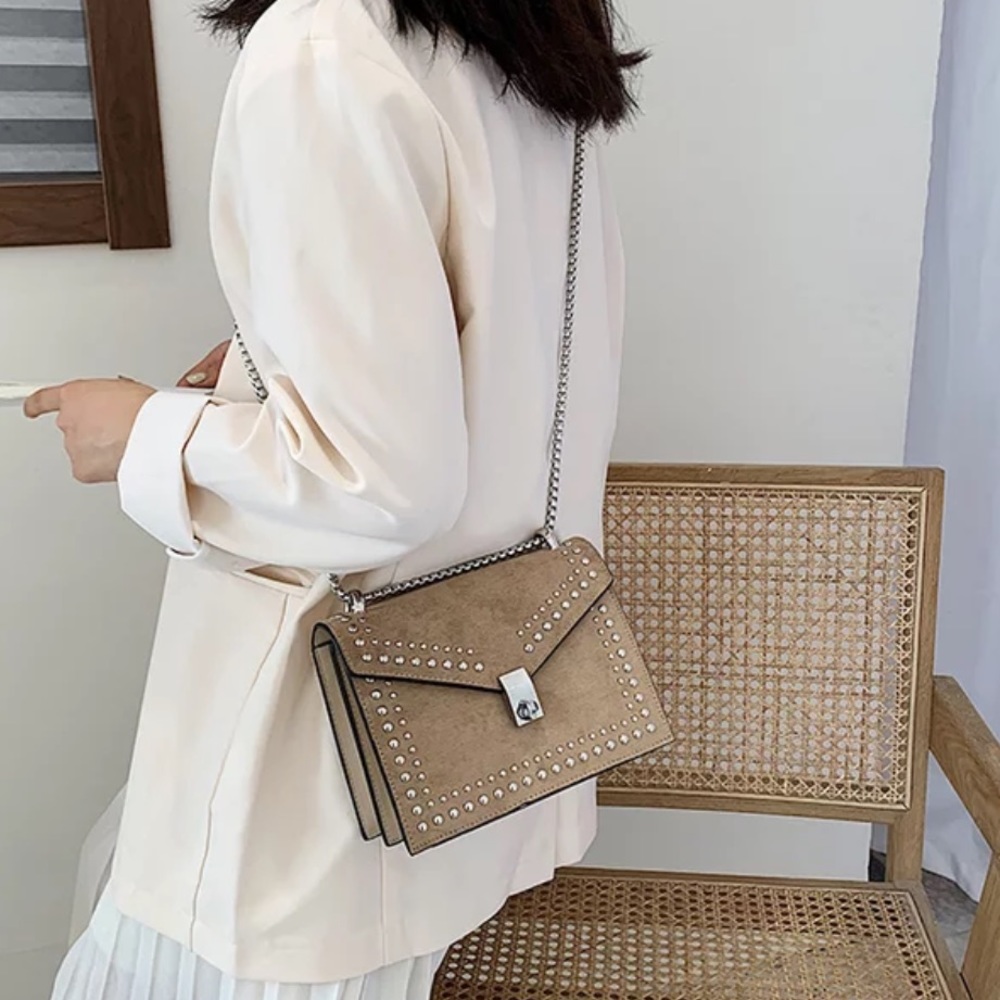 🆕RONNY Lux Rivet Handbag